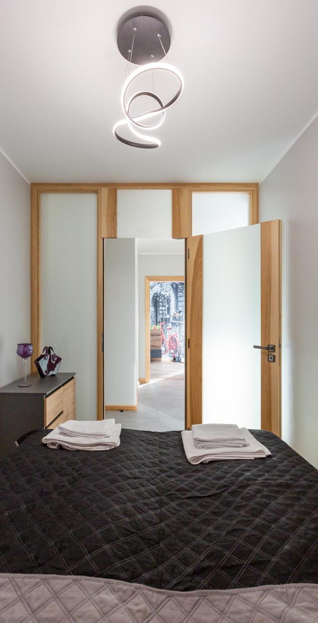 Jesionowe Nad Odra, Stare Miasto, Sauna W Jednym, Klimatyzacja , Garaz Podziemny 0 Zl, Odra River , Old Town, New Building, Air Conditioning, Sauna-one, Underground Garage Free Breslau