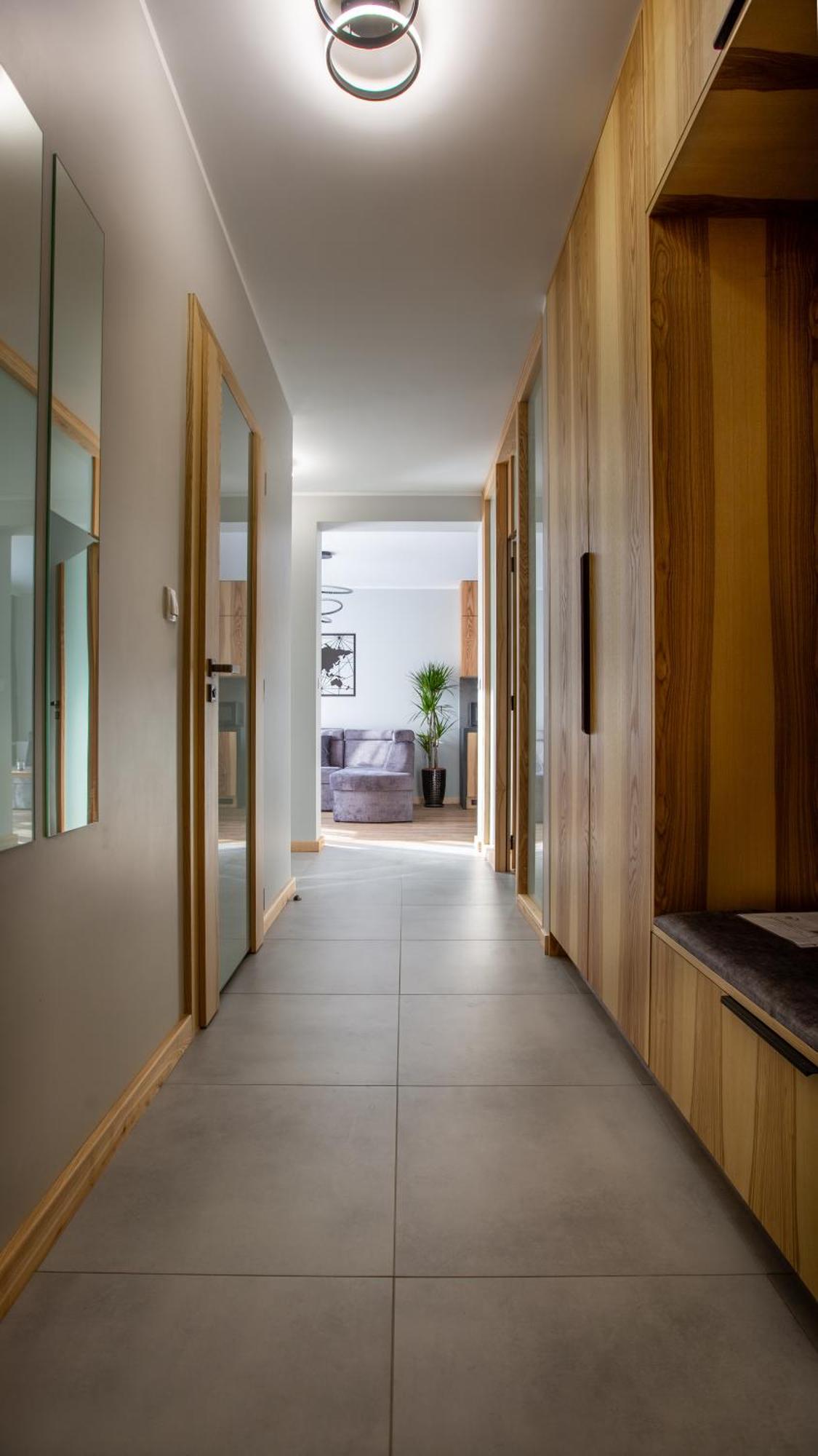Apartment Jesionowe Nad Odra, Stare Miasto, Sauna W Jednym, Klimatyzacja , Garaz Podziemny 0 Zl, Odra River , Old Town, New Building, Air Conditioning, Sauna-one, Underground Garage Free *